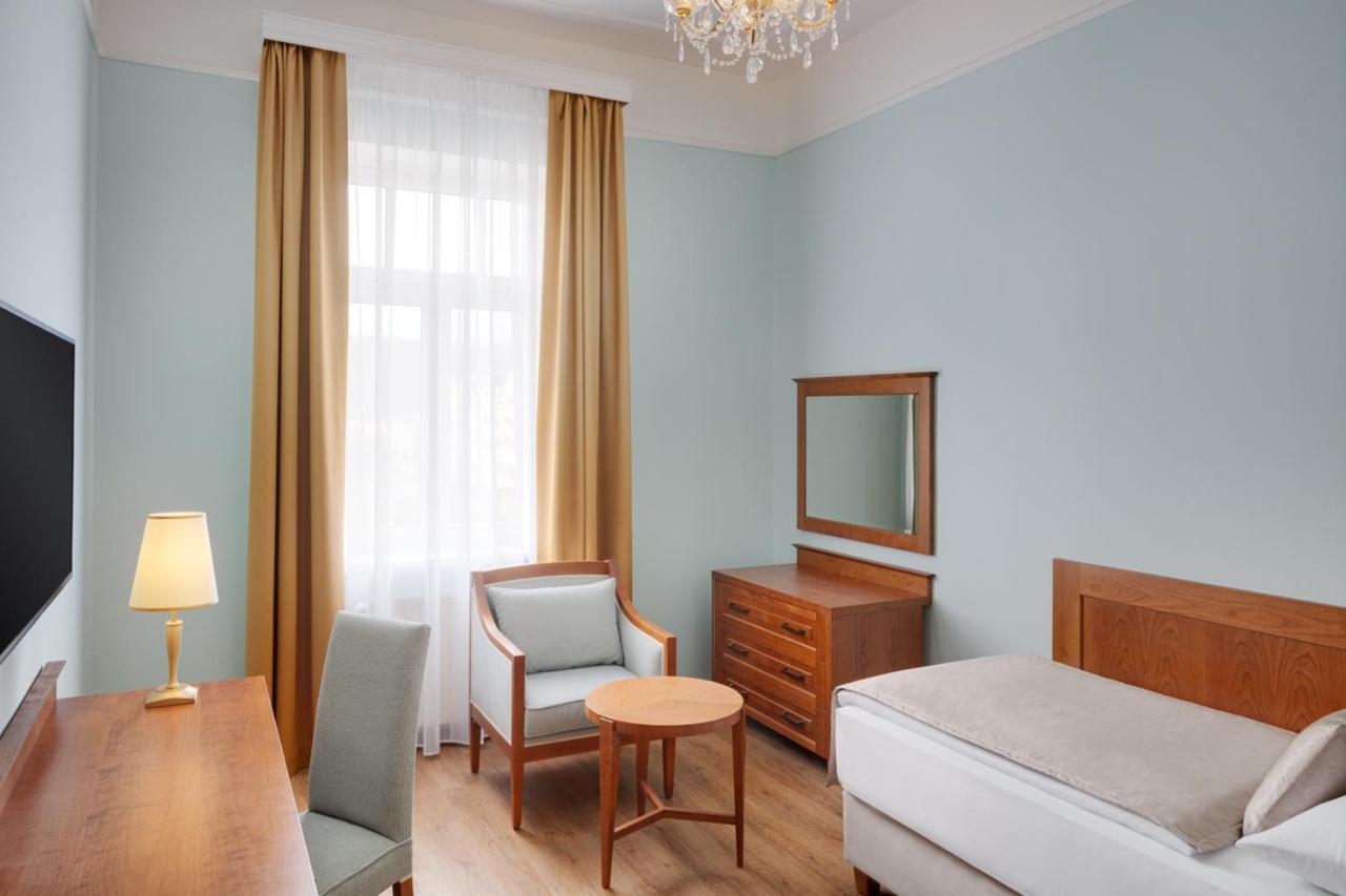 Ensana Hvězda - Imperiál - Neapol Hotel Mariánské Lázně Esterno foto